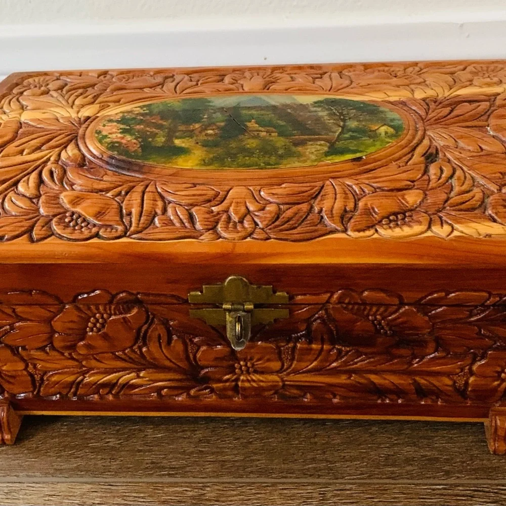 Wooden box with mirror